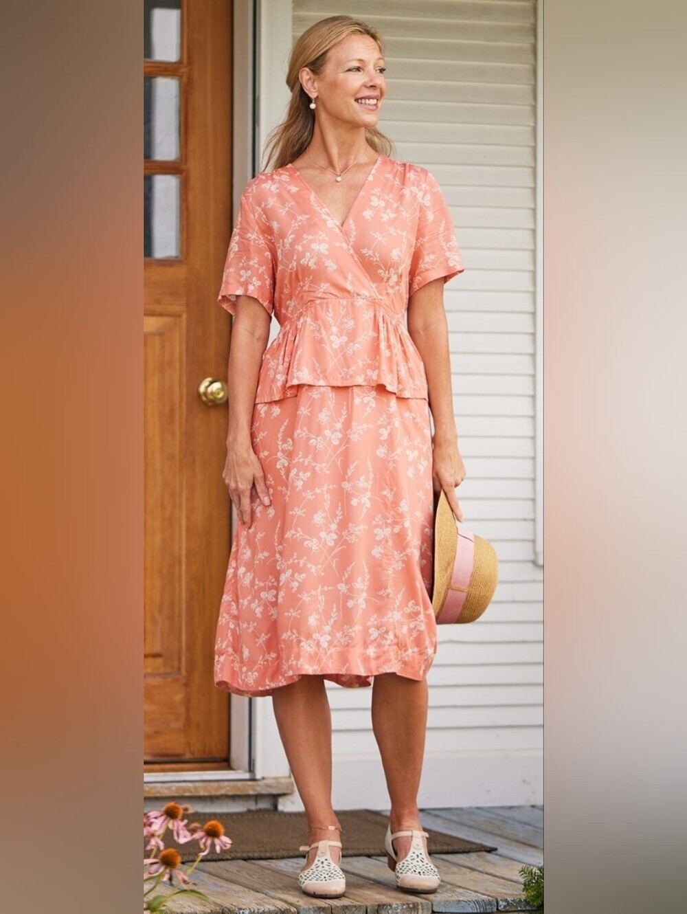 April Cornell Clover 1940s Dress Size Small Coral Peach Floral Pocket Cottage